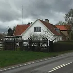 Revninge Guesthouse *